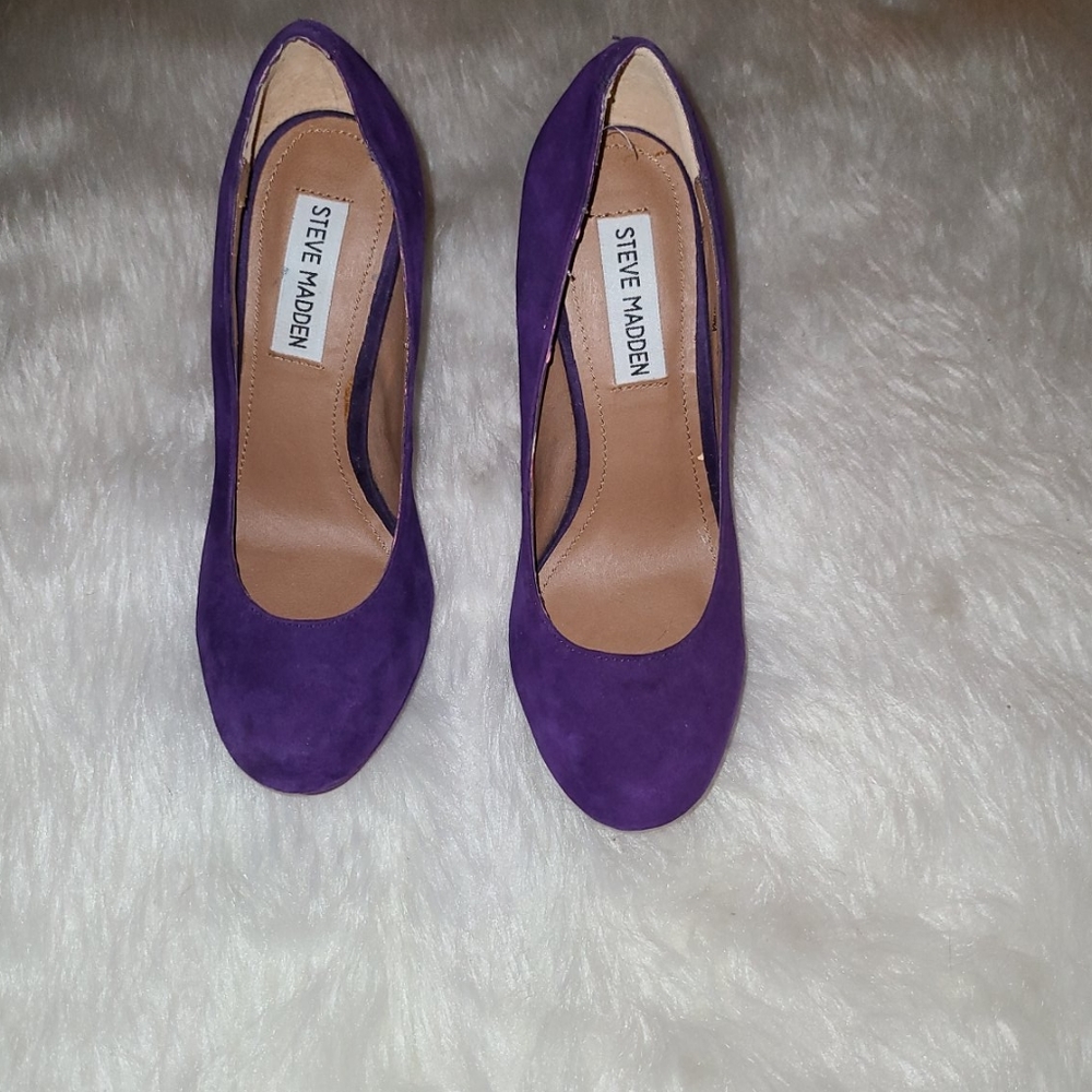 Steve Madden  S. 6 M (beast) Purple Suede 💜 Pumps